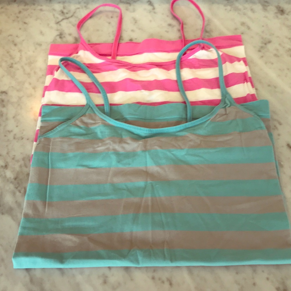 Two scoopneck camis
